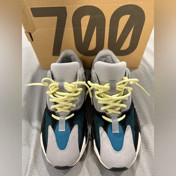 Adidas Yeezy Boost 700 ‘Wave Runner’ 2023. Men’s Size 8. 100% Authentic - Picture 6 of 15